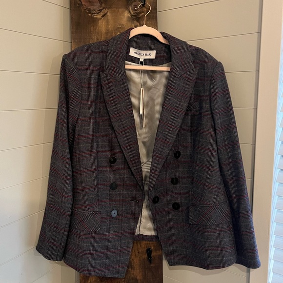 Veronica Beard

Pablah Plaid Wool-Blend Dickey Jacket - Picture 7 of 9